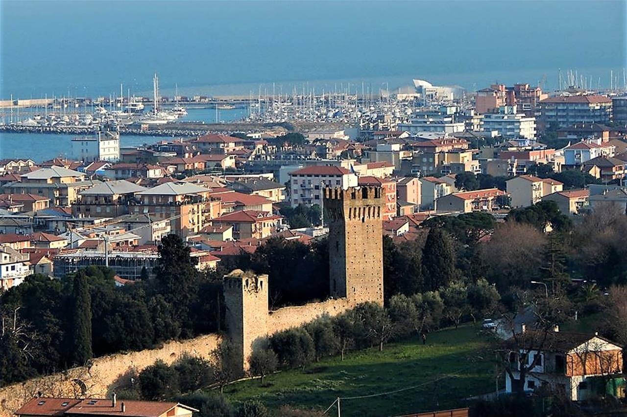 Foto panoramica di Porto San Giorgio